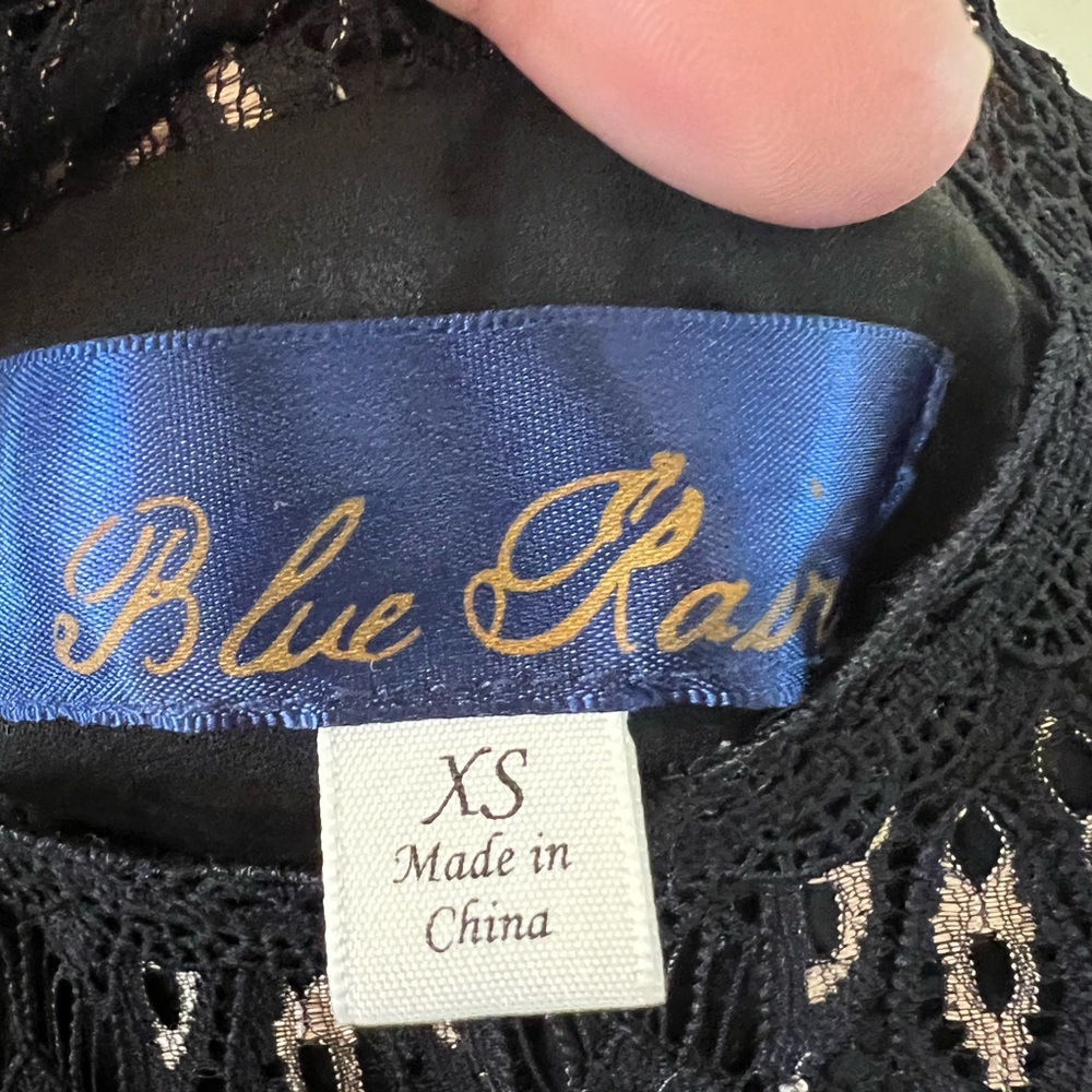 Blue Rain Black Lace Blouse - Picture 3 of 5
